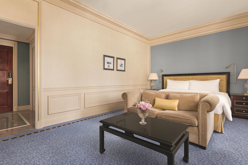 Habitación superior, 1 cama de matrimonio grande del hotel Shangri-La, Paris