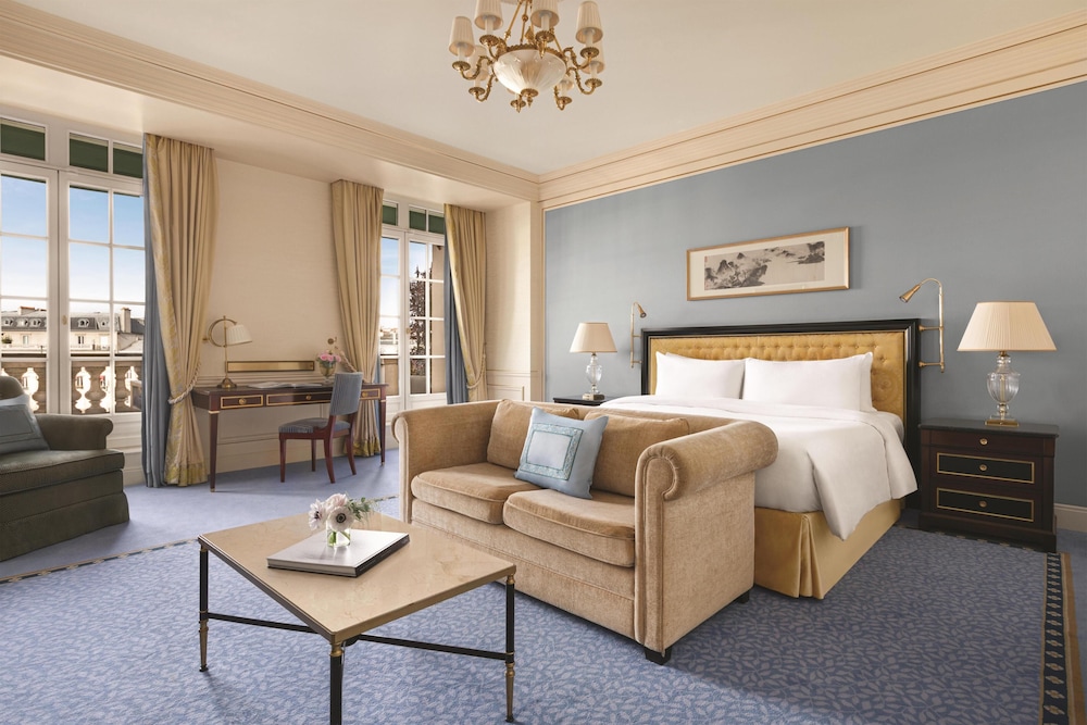 Habitación, 1 cama de matrimonio grande (Terrace) del hotel Shangri-La, Paris