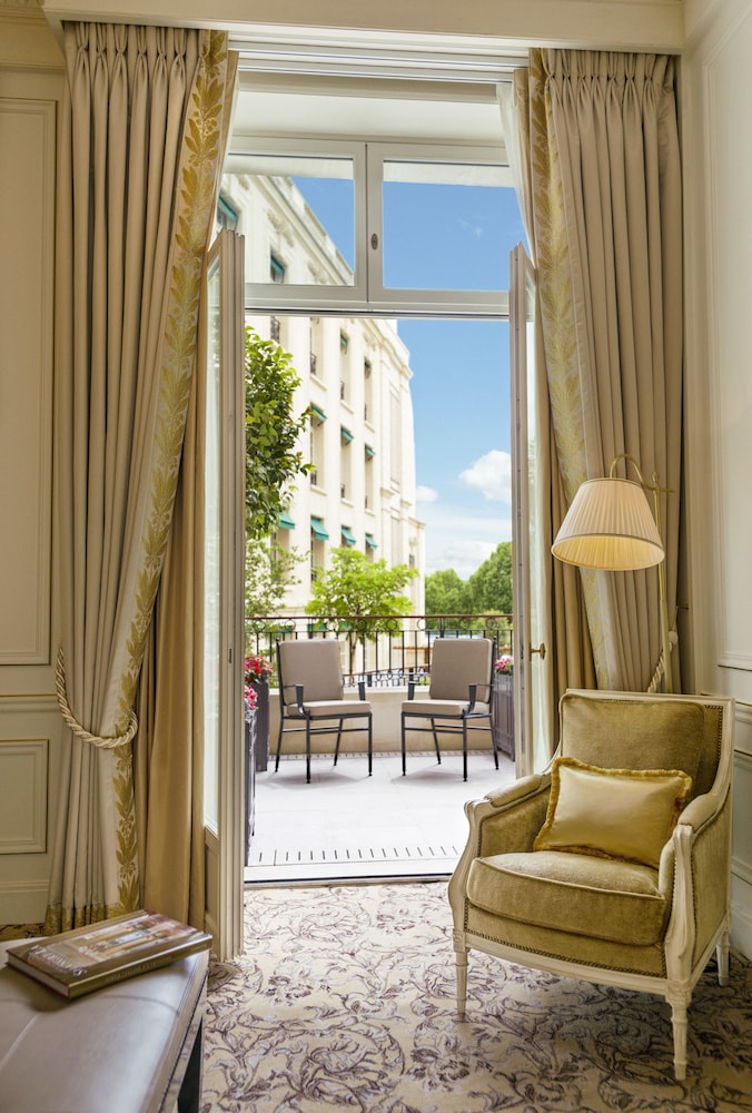 Suite, 1 cama de matrimonio grande (Terrace) del hotel Shangri-La, Paris
