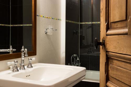 Habitación Doble Superior del hotel RELAIS MONCEAU. Foto 14
