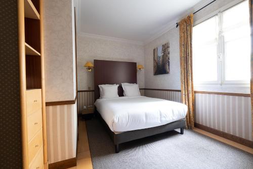 Habitación Doble Superior del hotel RELAIS MONCEAU. Foto 17