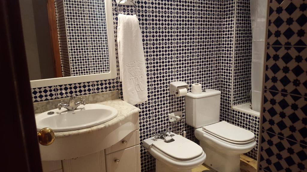 Estudio del hotel Y Apartamentos Doña Lola. Foto 2