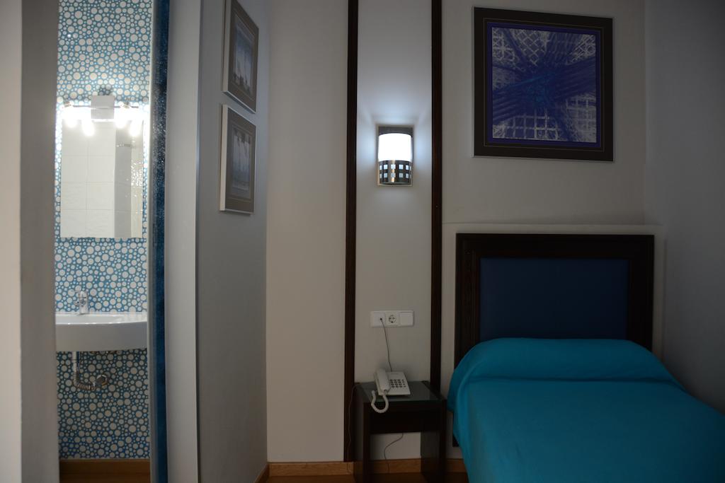 Habitación individual del hotel Y Apartamentos Doña Lola