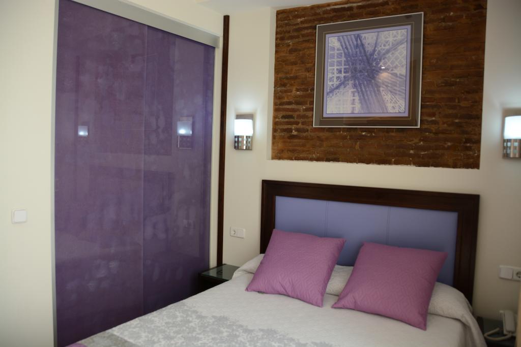 Habitación doble del hotel Y Apartamentos Doña Lola