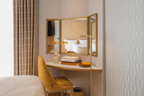 Habitación Doble Estándar del hotel Madison Hotel. Foto 3