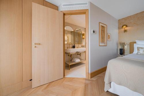 Suite del hotel Madison Hotel. Foto 2