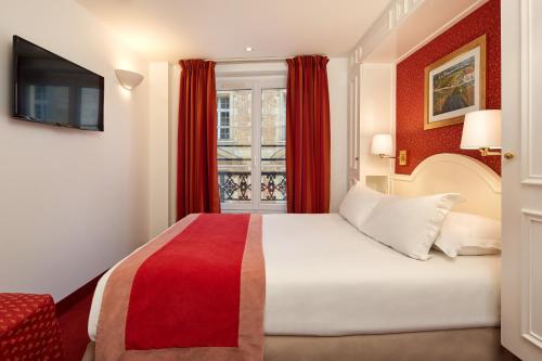 2 Habitaciones Dobles adyacentes del hotel Austin's Arts Et Métiers. Foto 8