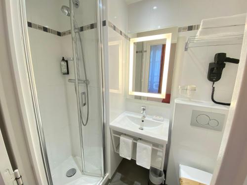Habitaciones Dobles Contiguas del hotel Austins Saint Lazare. Foto 4