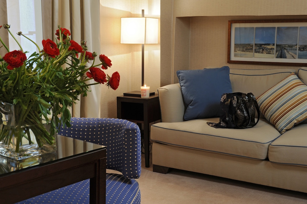 Habitación Deluxe del hotel Folkestone Opéra. Foto 3