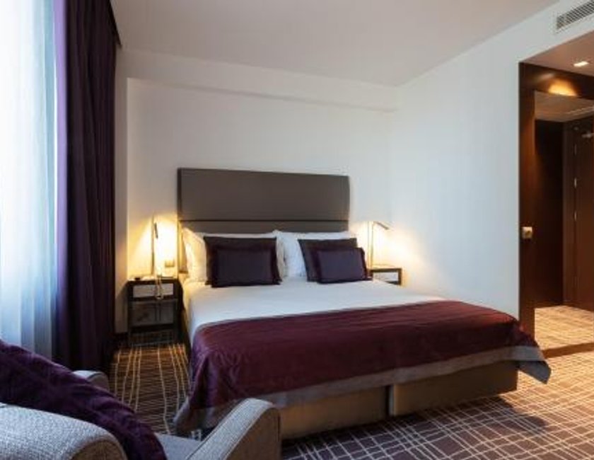 Habitación Doble Estándar con cama supletoria del hotel Neya Lisboa