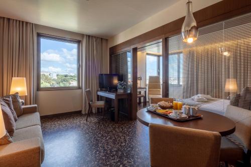 Suite del hotel Neya Lisboa. Foto 13