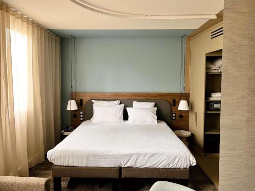 Suite superior para personas con movilidad reducida del hotel Novotel Suites Clermont Ferrand Polydome. Foto 14