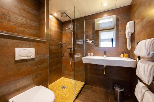 Habitación Doble Estándar del hotel 15 Montparnasse. Foto 1