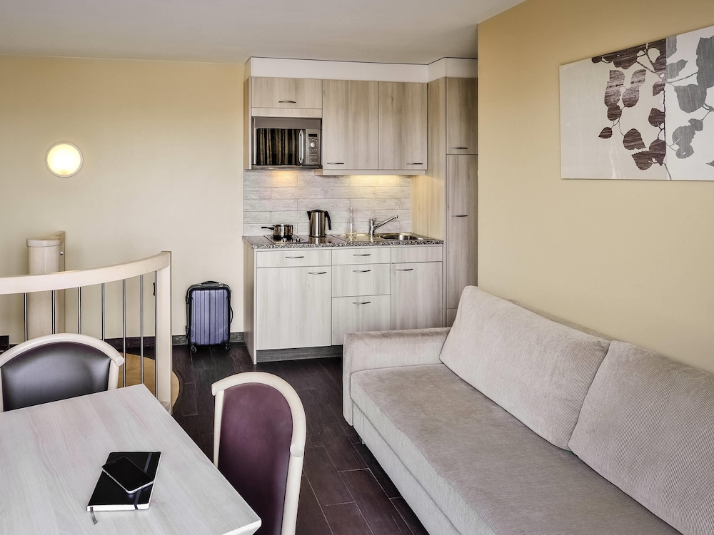 Dúplex con balcón del hotel Adagio Geneve Mont Blanc. Foto 4