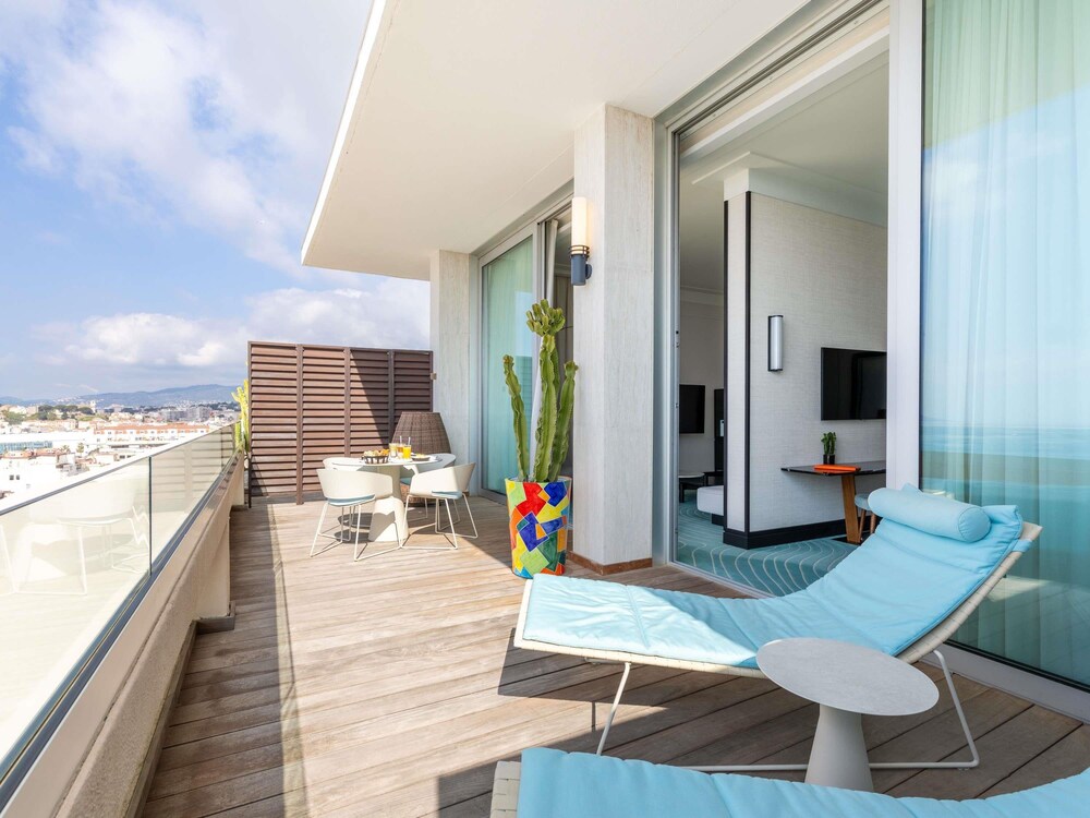 Signature Terrace del hotel Mondrian Cannes. Foto 4