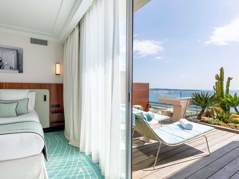 PANORAMIC TERRACE del hotel Mondrian Cannes. Foto 7