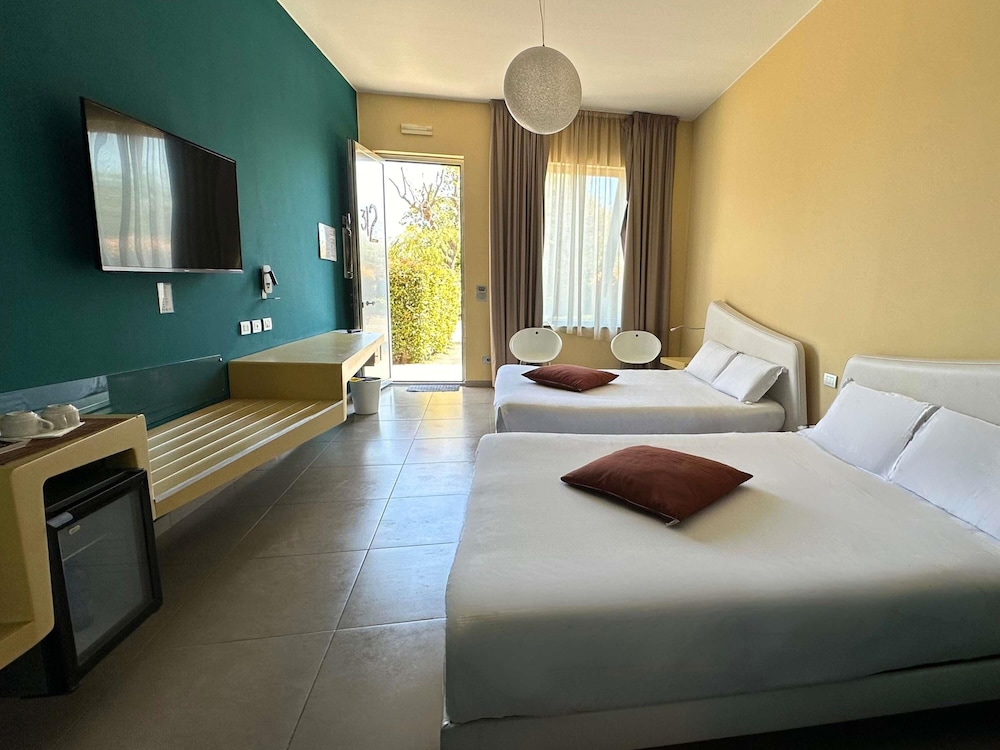 Habitación Clásica con 2 Camas Queen del hotel Ibis Styles Catania Acireale. Foto 2
