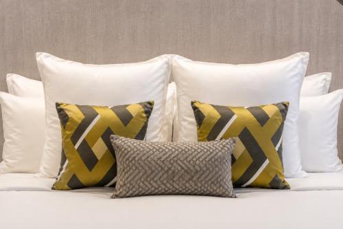 Suite con cama extragrande del hotel Best Western Opera Batignolles