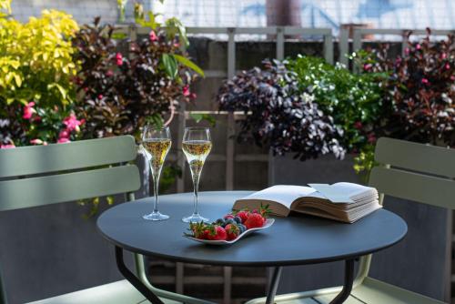Suite Junior con terraza del hotel CAMBON. Foto 4