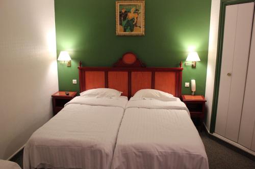 Habitación Triple del hotel Metropol. Foto 12