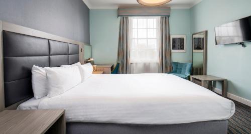 Habitación Doble Pequeña - No fumadores del hotel London Chigwell Prince Regent , Bw Signature Collection. Foto 2