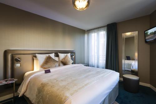 Habitación Doble Clásica del hotel Mercure Paris Place D'Italie. Foto 5