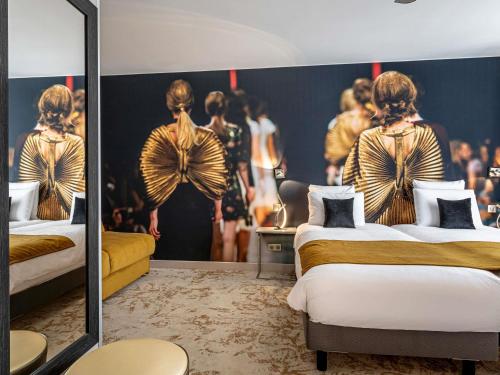 Habitación Clásica - 3 camas individuales del hotel Mercure Paris Place D'Italie. Foto 2