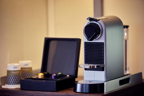 Habitación Doble Privilege del hotel Mercure Paris Arc De Triomphe Etoile. Foto 8