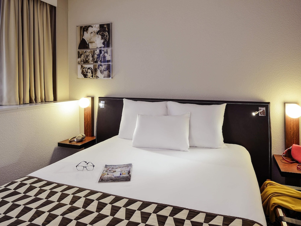 Habitación Clásica - 1 cama doble del hotel Mercure Lyon Centre Lumière. Foto 4