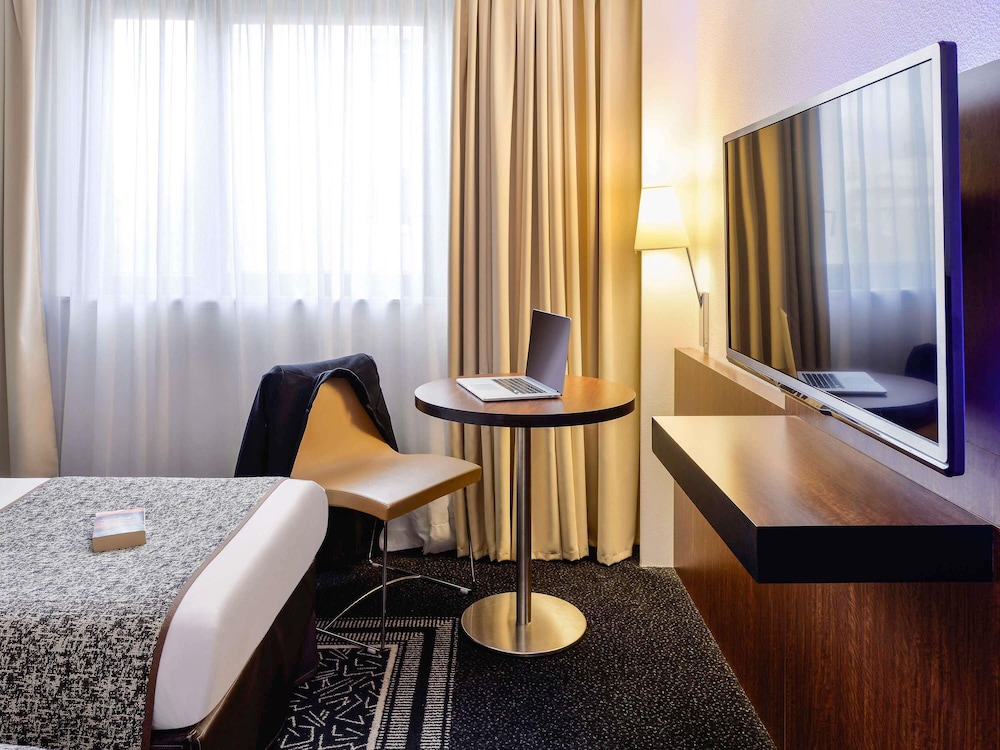 Habitación Clásica - 2 camas individuales del hotel Mercure Lyon Centre Lumière. Foto 3