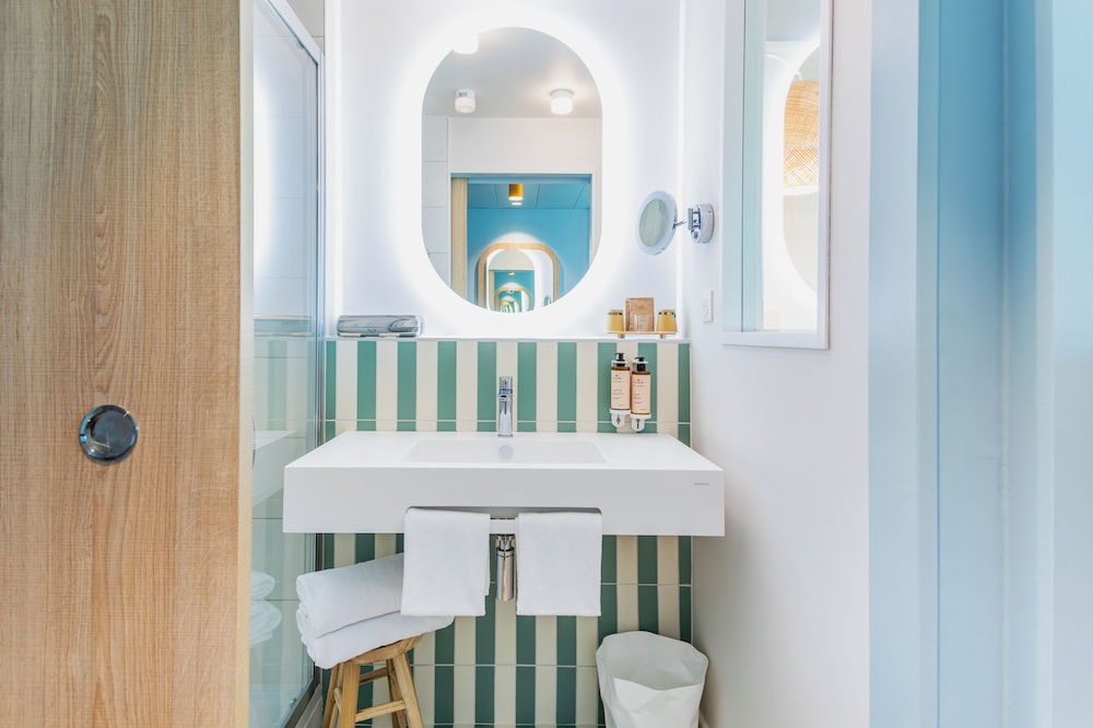 Habitación Familiar del hotel Hotel Mercure Biarritz President Plage. Foto 9