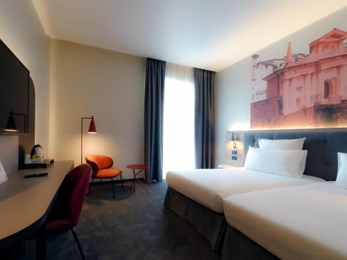 Habitación Doble Estándar - 2 camas del hotel Mercure Bergamo Centro Palazzo Dolci. Foto 2