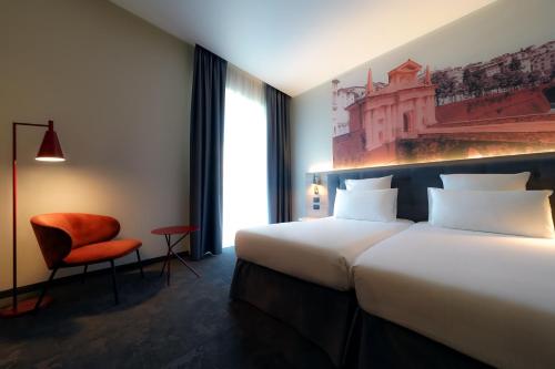 Habitación Doble Estándar - 2 camas del hotel Mercure Bergamo Centro Palazzo Dolci. Foto 15