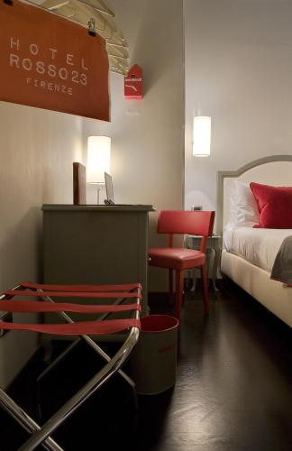 Habitación Doble Económica del hotel Rosso23. Foto 4
