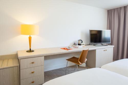 Habitación Doble Clásica - 2 camas del hotel Mercure Cannes Mandelieu. Foto 4