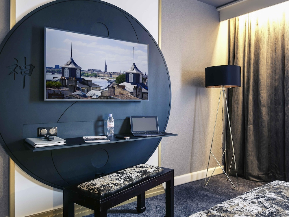 Habitación Clásica con 1 cama doble del hotel Mercure Bordeaux Aeroport. Foto 7