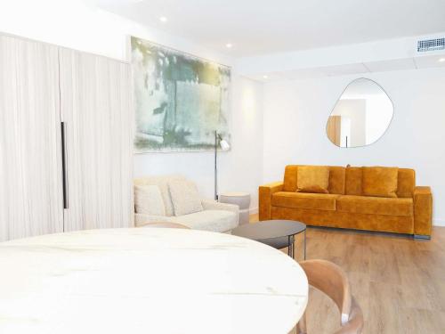 Apartamento, 2 habitaciones - 1 cama doble y 1 sofá - cama del hotel Apparthotel Mercure Paris Boulogne. Foto 5