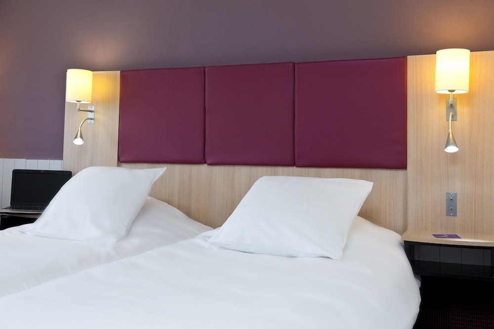 Habitación Clásica - camas individuales del hotel Mercure Strasbourg Aeroport. Foto 1