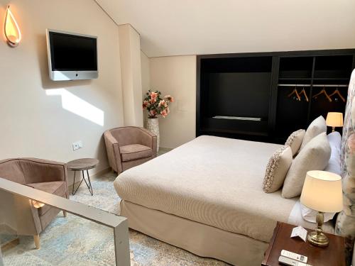 Suite Dúplex con bañera de hidromasaje del hotel Akla Mérida. Foto 6