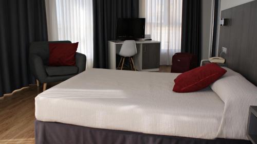 Habitación Doble Superior del hotel Seminario Bilbao. Foto 3