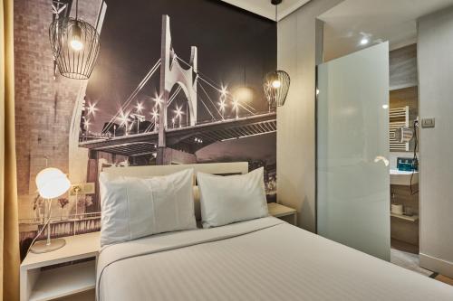 Habitación Doble Básica del hotel Sirimiri. Foto 4