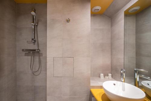 Habitación Doble Clásica del hotel Du Vieux Saule. Foto 3