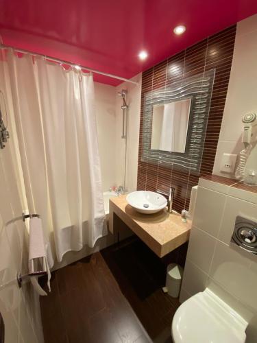 Habitación Doble Clásica del hotel Du Vieux Saule. Foto 5
