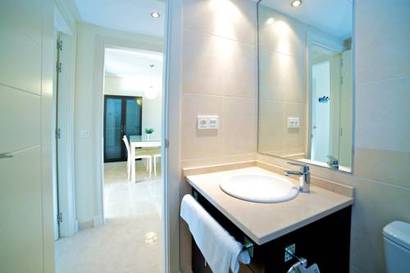 ATICO 2 DORMITORIOS del hotel Ona Valle Romano Golf and Resort. Foto 4