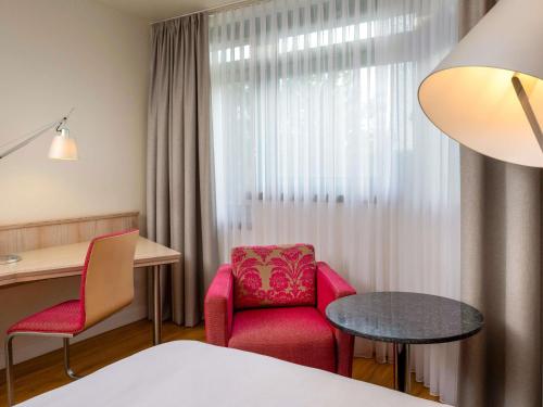 Habitación Doble Clásica - 2 camas del hotel Mövenpick München Airport. Foto 4