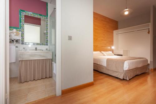 Habitación Doble Económica - 2 camas del hotel Aacr Monteolivos. Foto 3