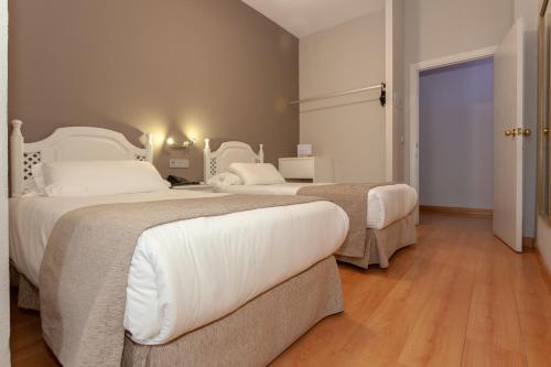 Habitación Doble Económica - 2 camas del hotel Aacr Monteolivos. Foto 6