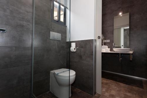 Habitación Doble Estándar - 1 o 2 camas del hotel Aacr Monteolivos. Foto 9