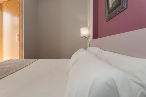 Habitación Doble Pequeña del hotel Aacr Museo. Foto 1