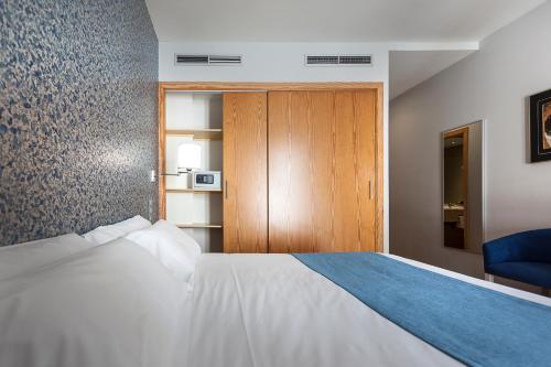 Habitación Doble con balcón - 1 o 2 camas del hotel Aacr Museo. Foto 4